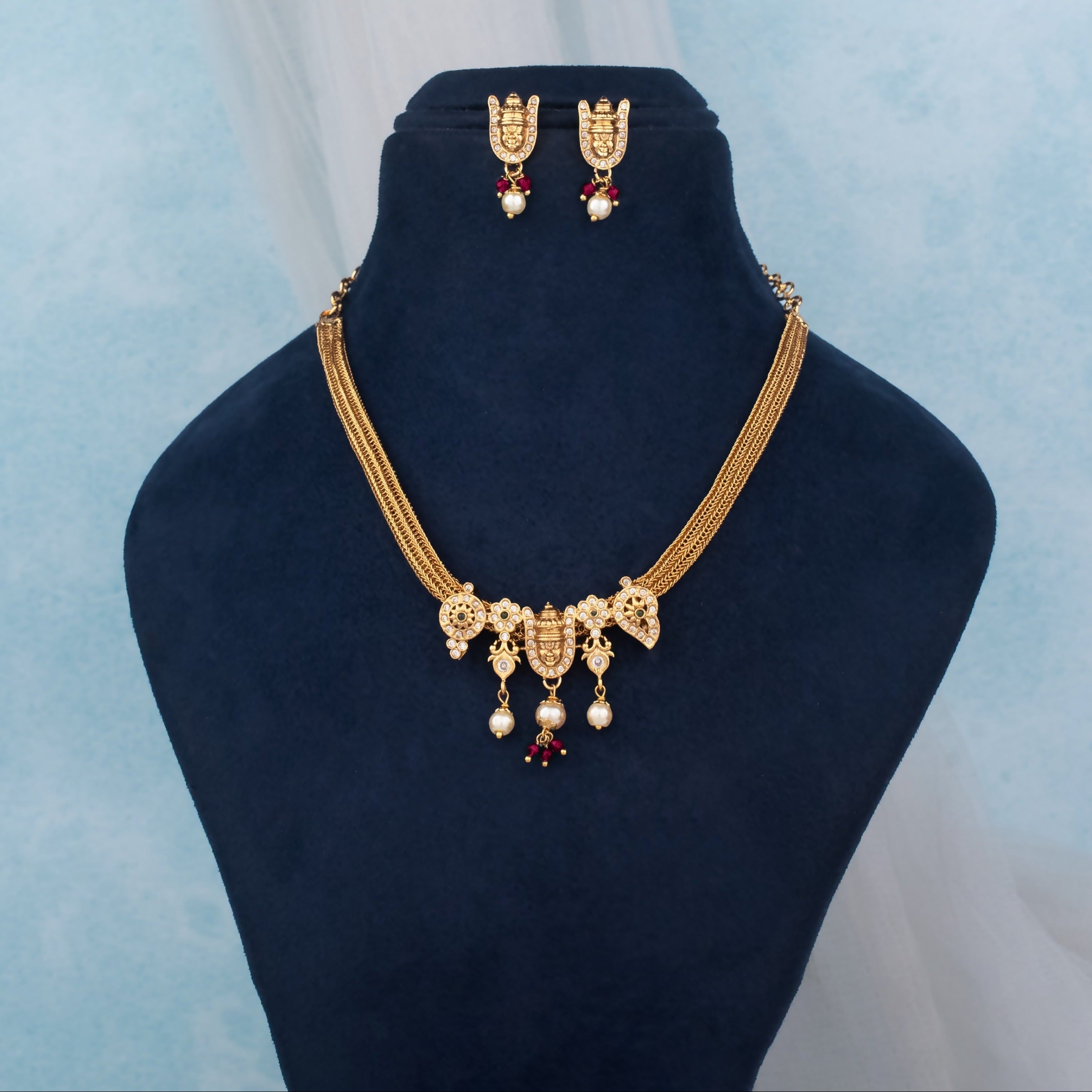 Nanu Patti with Balaji Traditional Temple Jewellery Design